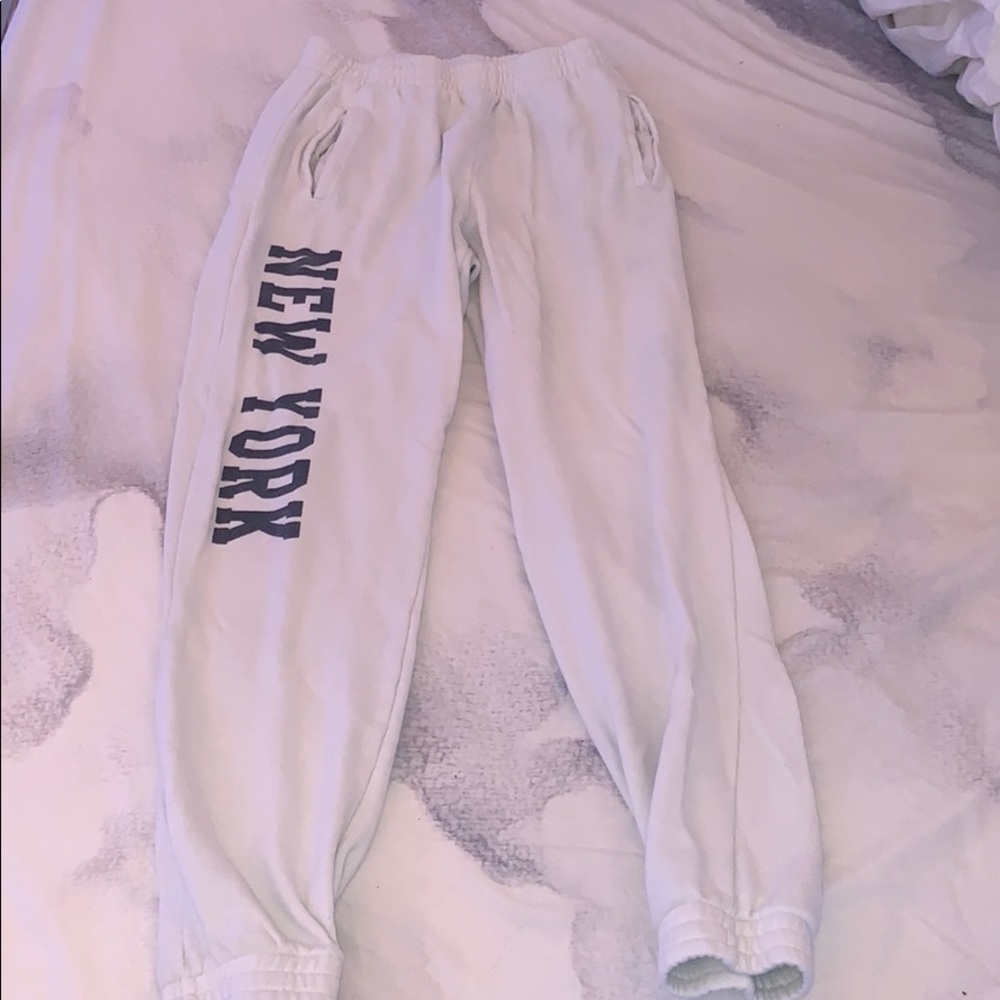 white New York sweatpants